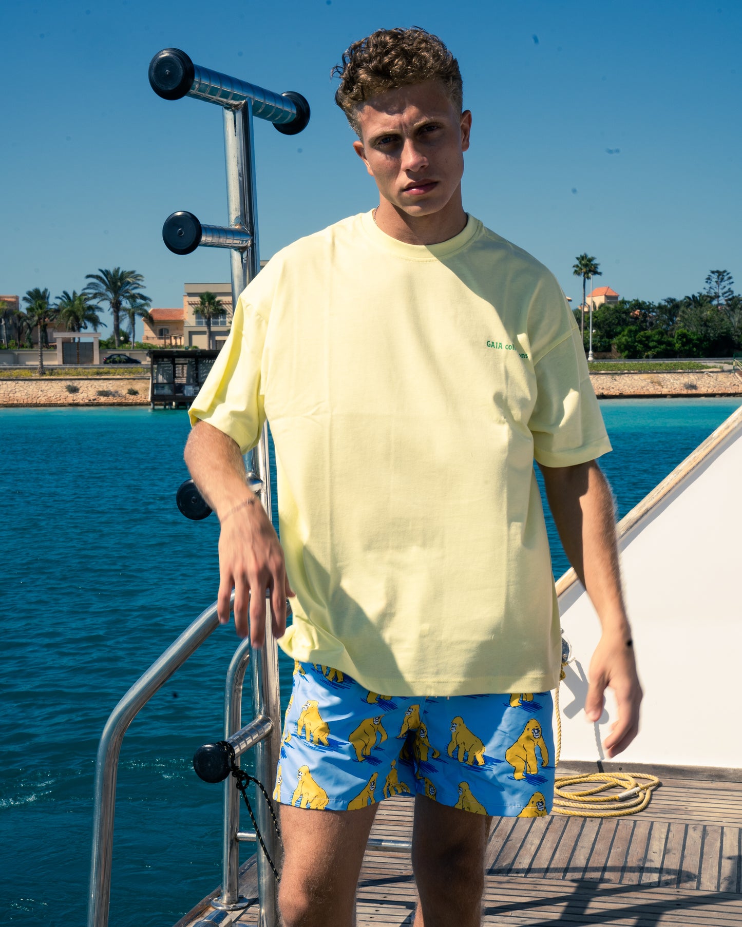 GAIA Oversized Tshirt - Yellow
