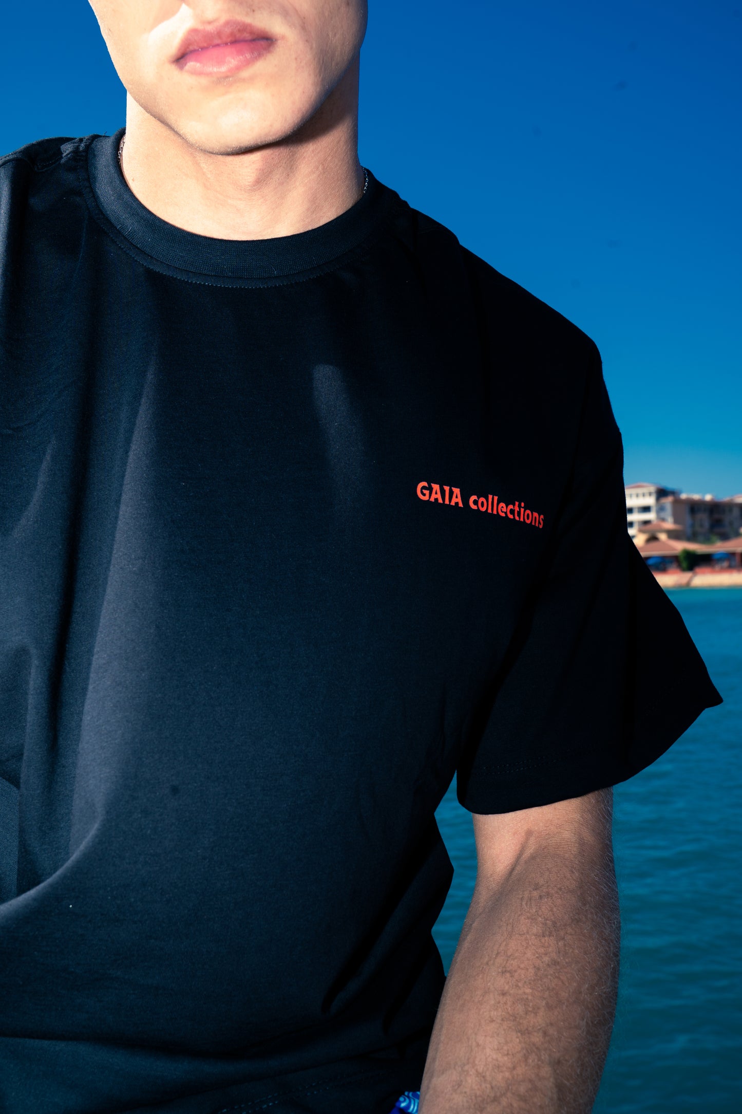 GAIA Oversized Tshirt - Black